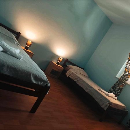Apartman Mr Potpićan Exteriör bild
