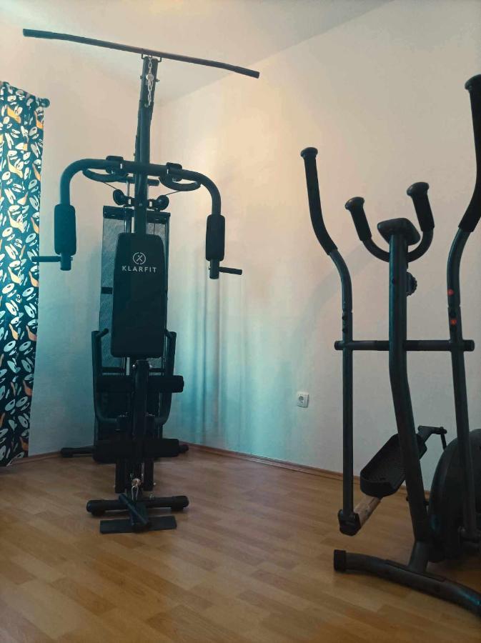 Apartman Mr Potpićan Exteriör bild